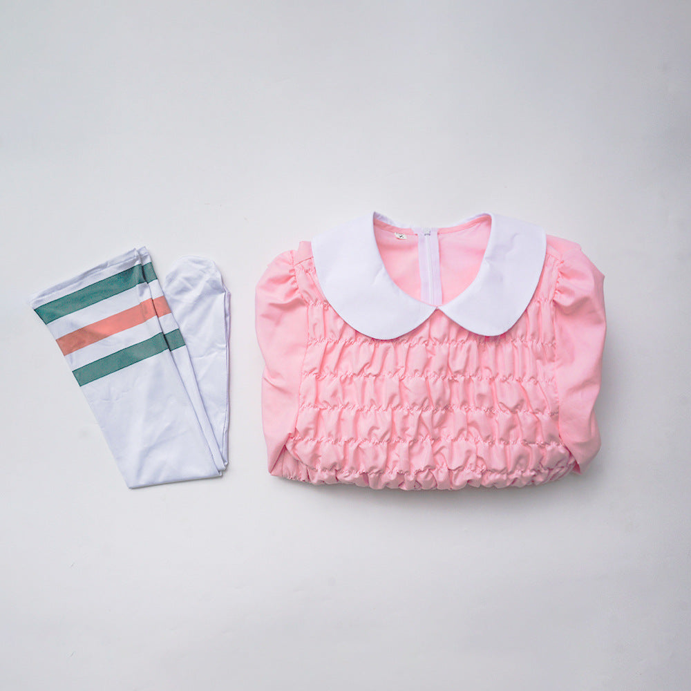 Robe rose années 80 à smocks et chaussettes rayées, vue 2